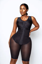 Reina Faja (Zipper Crotch)