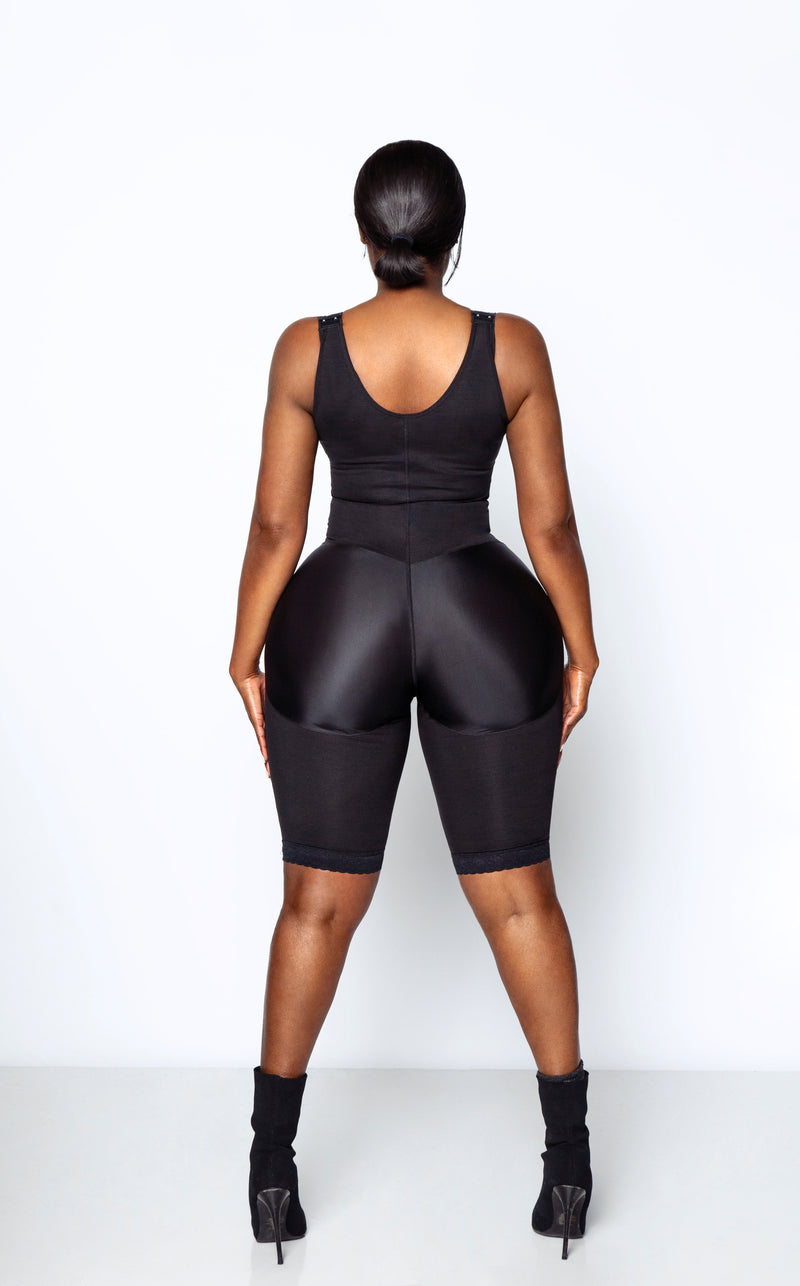 Reina Faja (Zipper Crotch)